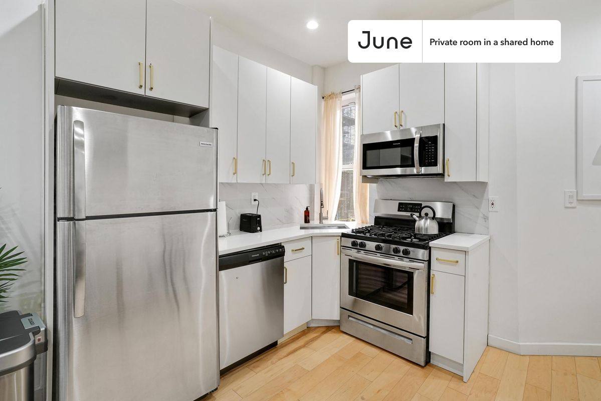 Apartment for rent at 252 Madison St, Brooklyn, NY 11216