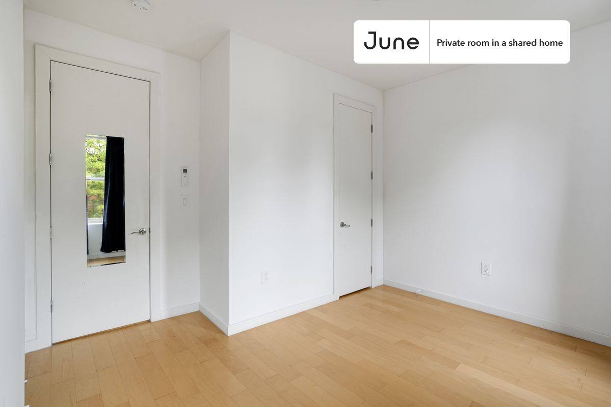 Apartment for rent at 252 Madison St, Brooklyn, NY 11216