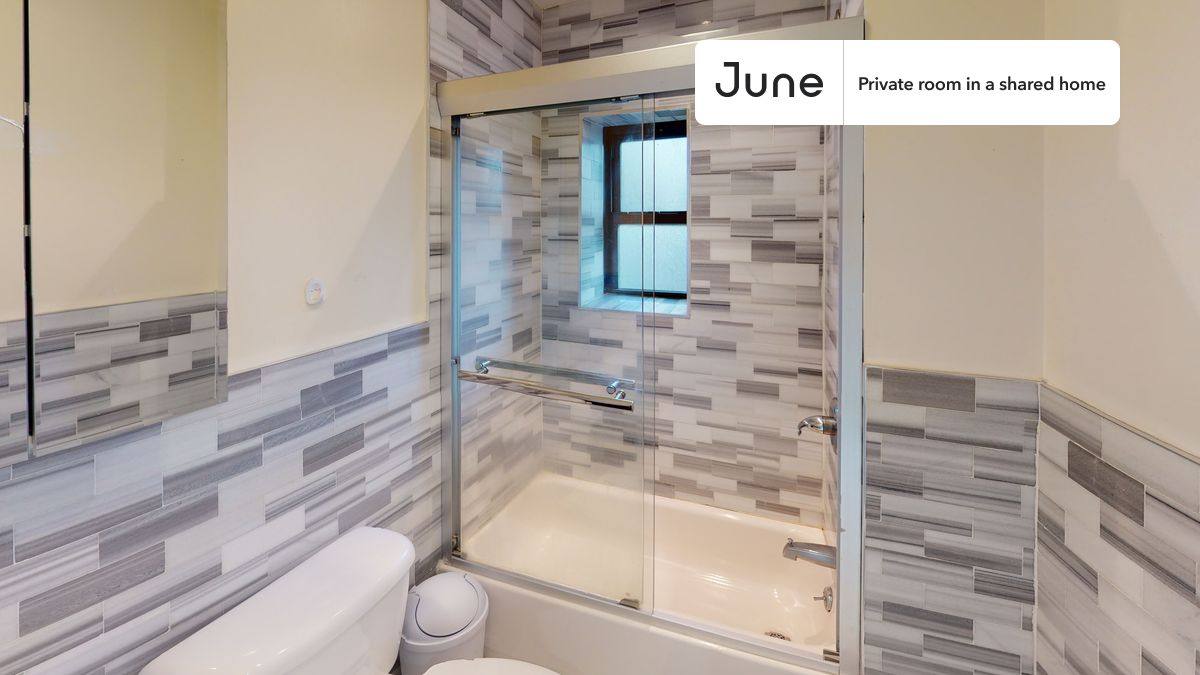 Apartment for rent at 961 Columbus Ave, New York, NY 10025