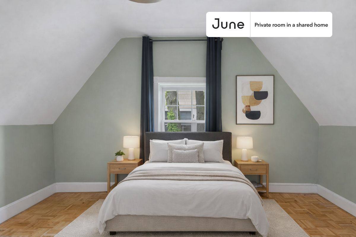Apartment for rent at 19 Putnam Ave, Cambridge, MA 02139