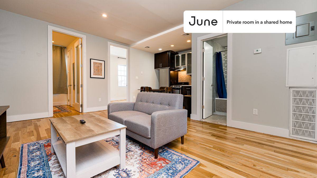 Apartment for rent at 21 Carlton Ave, Brooklyn, NY 11205