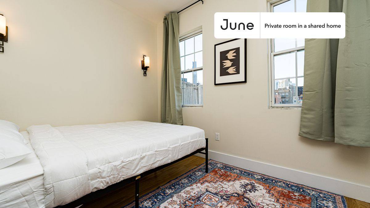 Apartment for rent at 21 Carlton Ave, Brooklyn, NY 11205