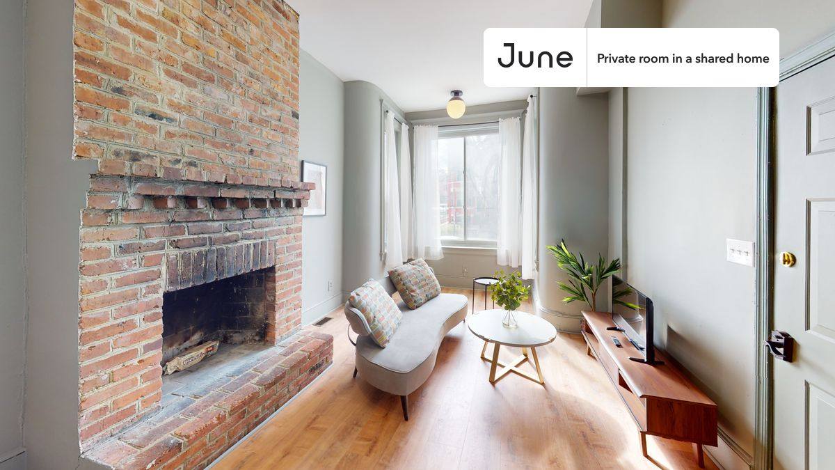Apartment for rent at 1227 Harvard St NW, Washington, DC 20009