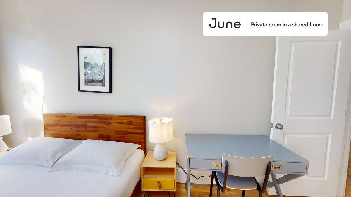 Apartment for rent at 1682 Commonwealth Ave #D, Brighton, MA 02135