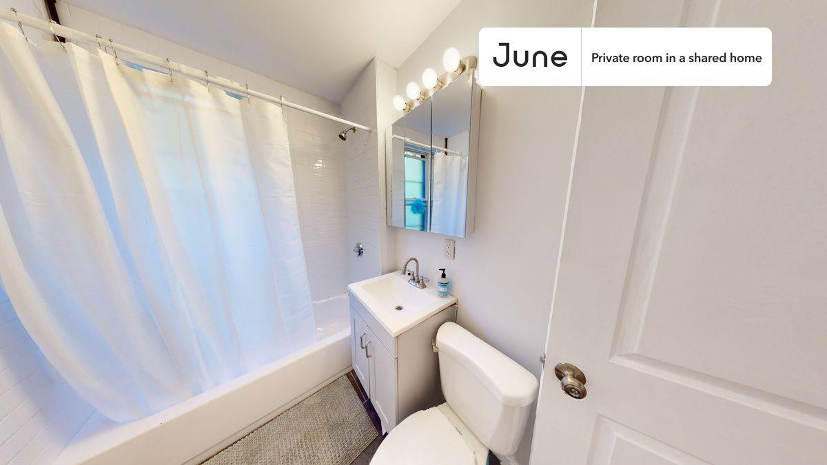 Apartment for rent at 1682 Commonwealth Ave #D, Brighton, MA 02135