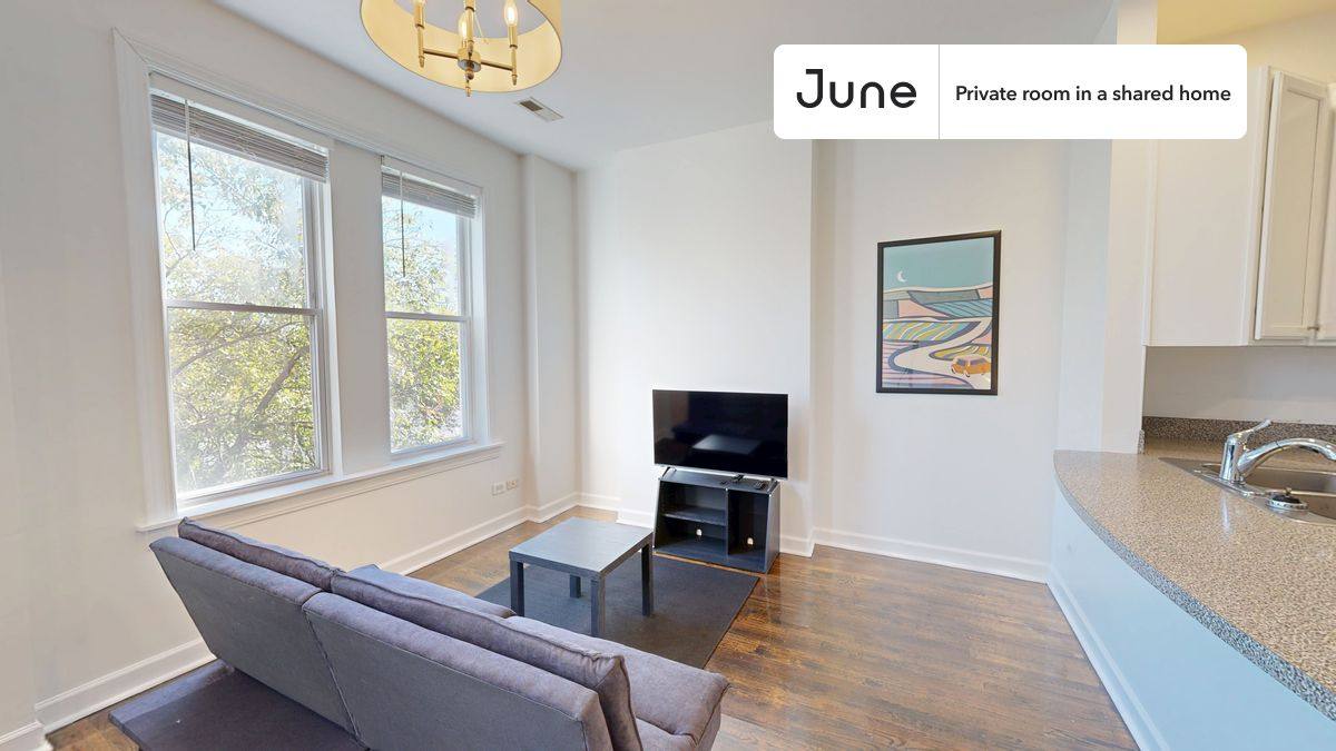 Apartment for rent at 20 S Seeley Ave #C, Chicago, IL 60612