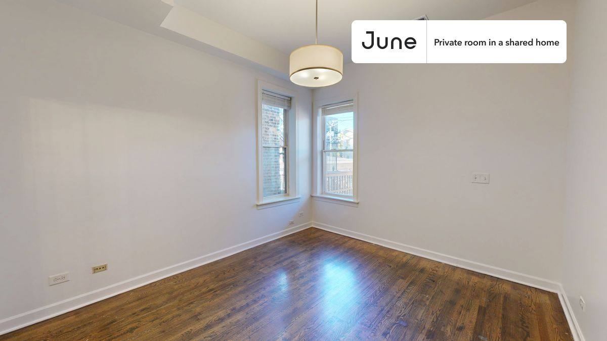 Apartment for rent at 20 S Seeley Ave #C, Chicago, IL 60612