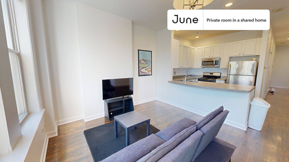 Apartment for rent at 20 S Seeley Ave #C, Chicago, IL 60612