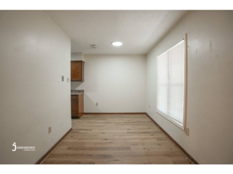 Apartment for rent at 612 W Cherry St, Jonesboro, AR 72401