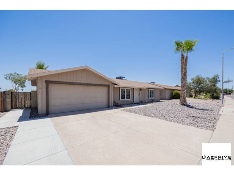 House for rent at 11211 S Bannock St, Phoenix, AZ 85044