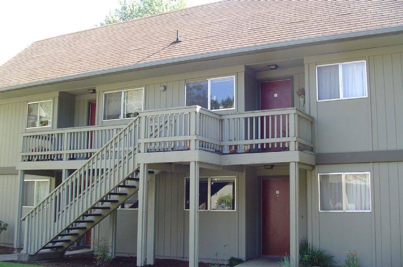 Apartment for rent at Hillhouse, 4001 Potter #21, Eugene, OR 97405