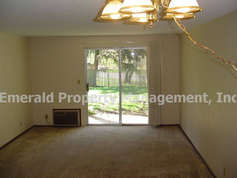 Apartment for rent at Hillhouse, 4001 Potter #21, Eugene, OR 97405
