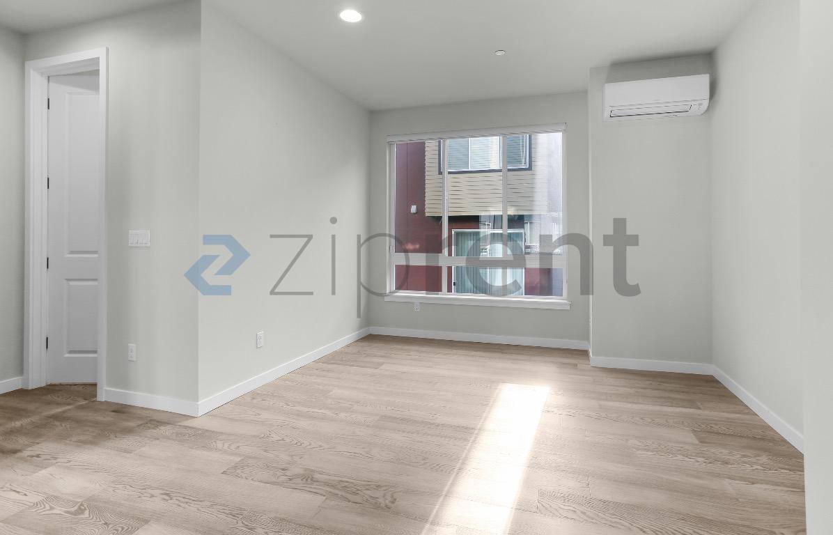 Townhouse for rent at 23627 5th Ave SE #C, Bothell, WA 98021