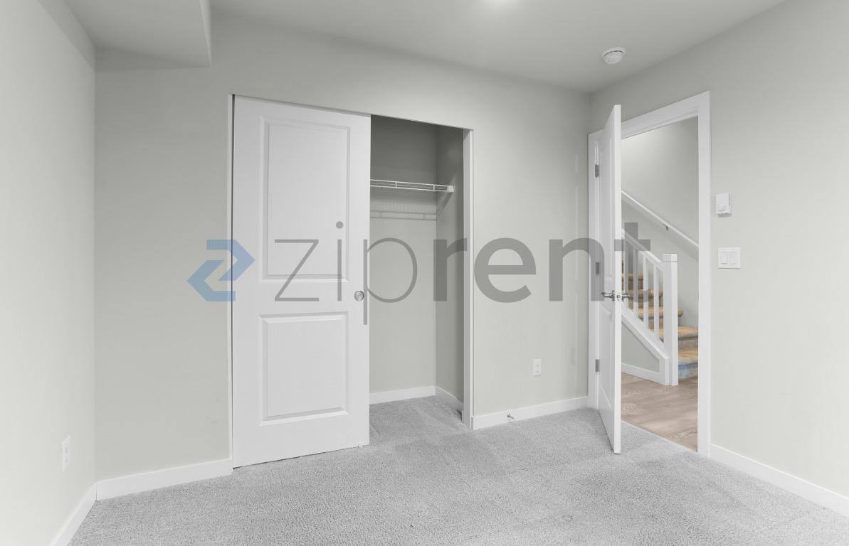 Townhouse for rent at 23627 5th Ave SE #C, Bothell, WA 98021
