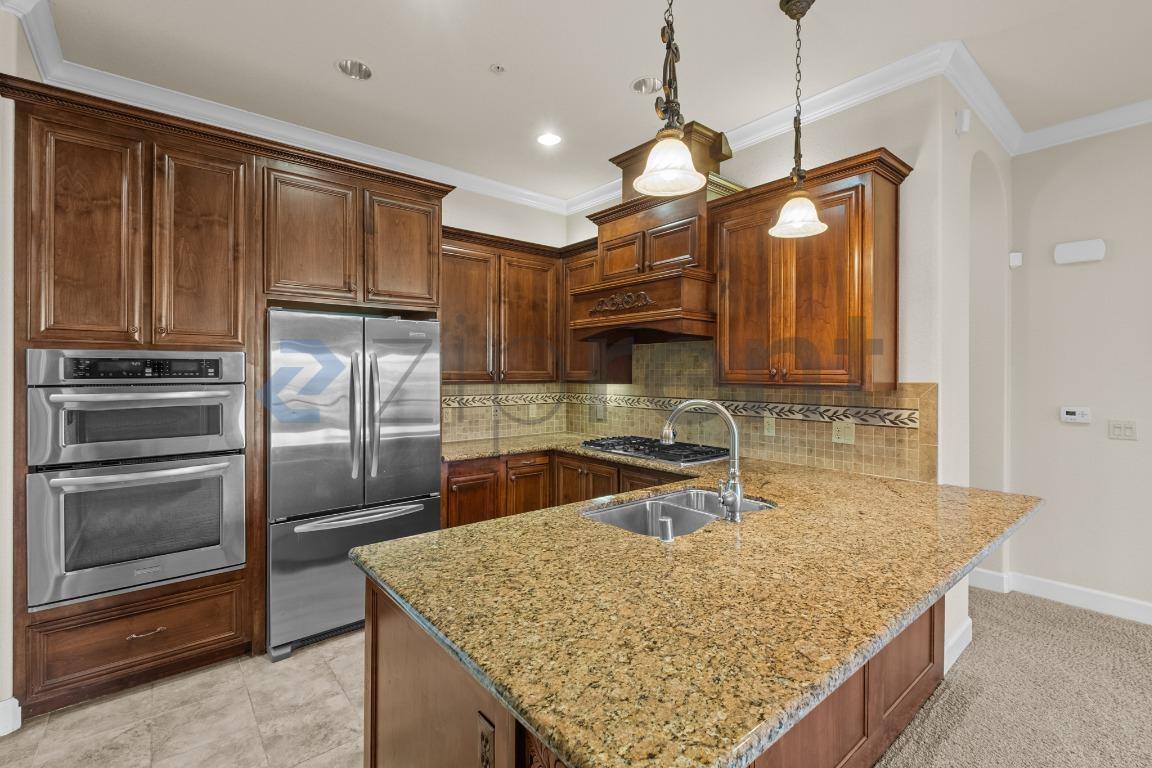 Apartment for rent at 1114 Sonata Dr, Vallejo, CA 94591