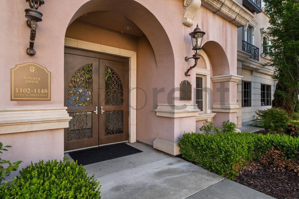 Apartment for rent at 1114 Sonata Dr, Vallejo, CA 94591