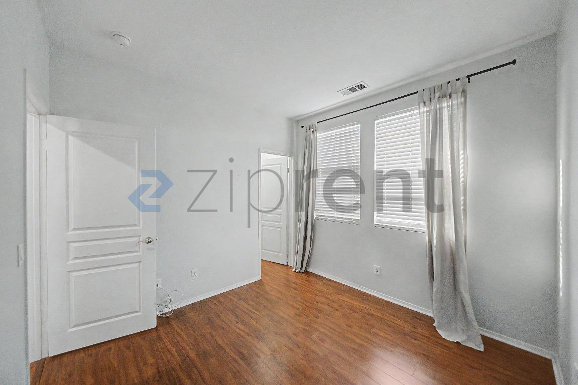 Apartment for rent at 7736 Chambray Place #2, Rancho Cucamonga, CA 91739