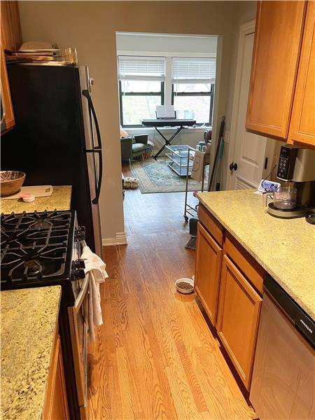 Apartment for rent at 3433 N Lakewood #2, Chicago, IL 60657