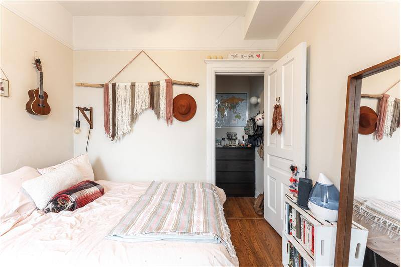 Apartment for rent at 3519 N Reta #2, Chicago, IL 60657