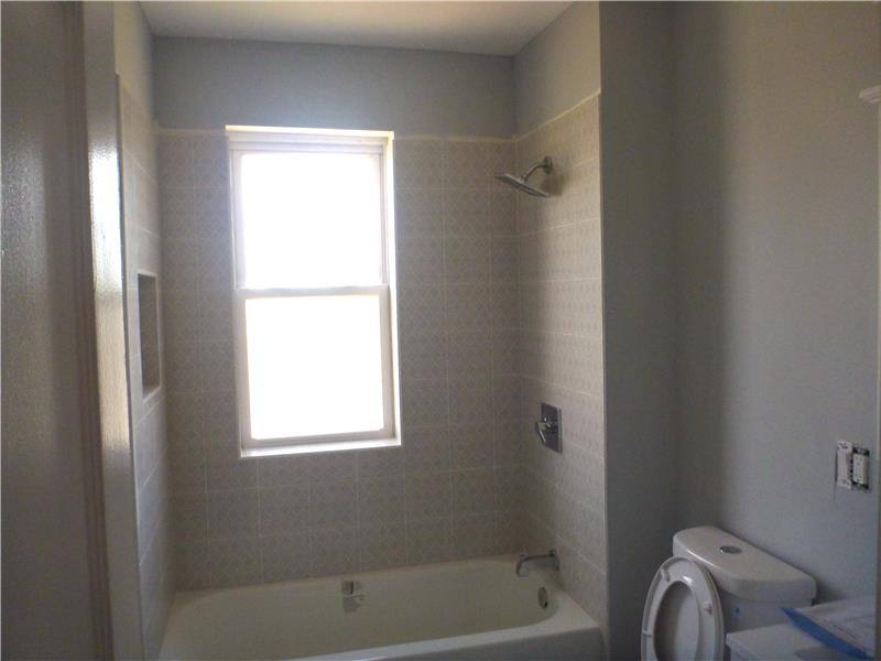 Apartment for rent at 15 Vernon Ave #3, Newark, NJ 07108