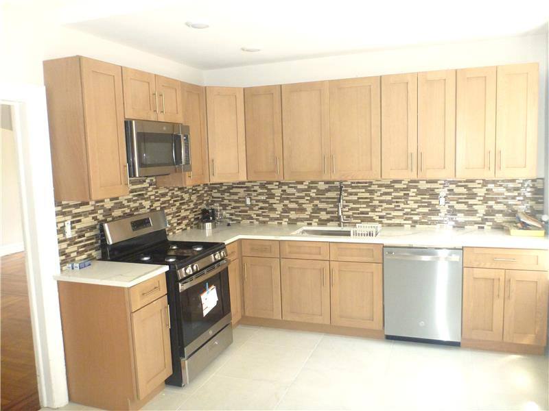 Apartment for rent at 15 Vernon Ave #3, Newark, NJ 07108