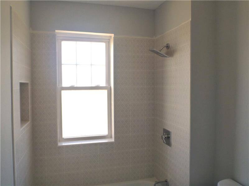 Apartment for rent at 15 Vernon Ave #3, Newark, NJ 07108