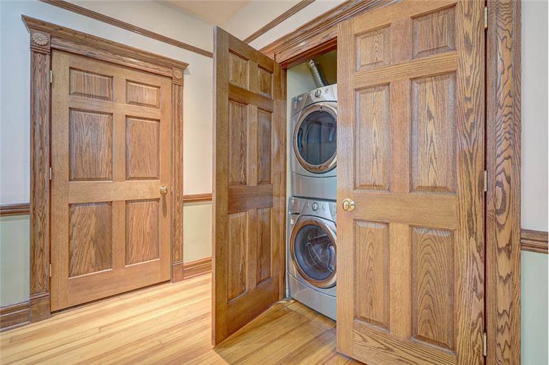 Apartment for rent at 33 E Division #3F, Chicago, IL 60610