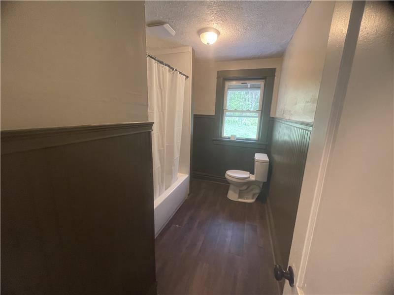Apartment for rent at 466 Hill St, Beech Bottom, WV 26030