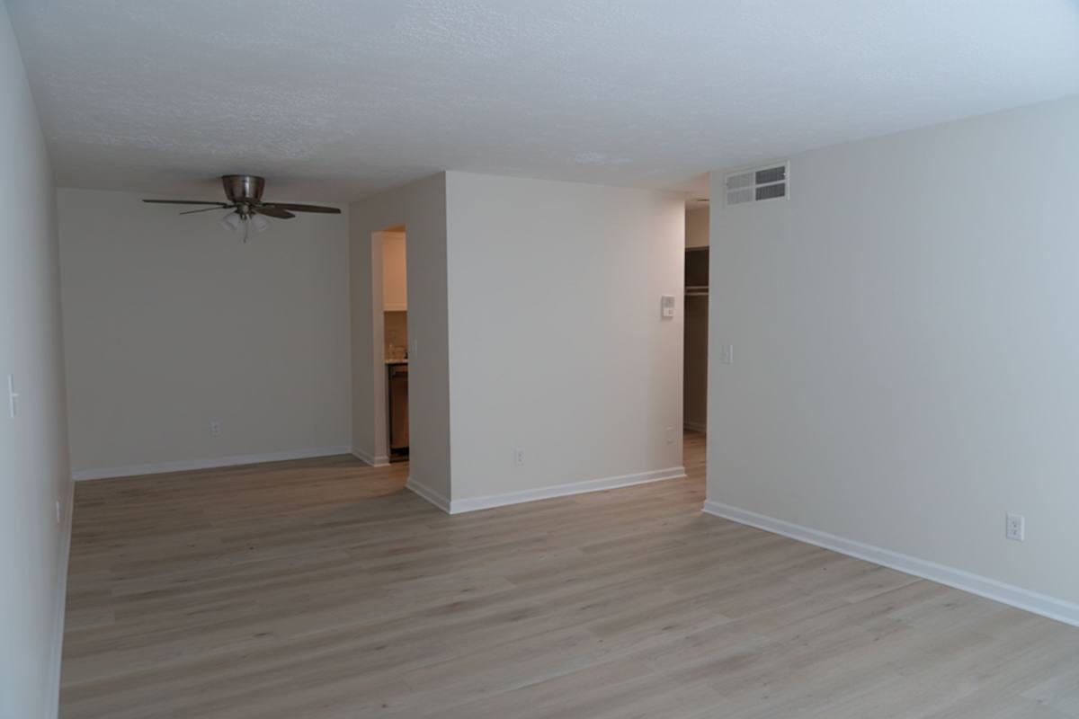 Apartment for rent at 5469 Kirby Ave, Cincinnati, OH 45223