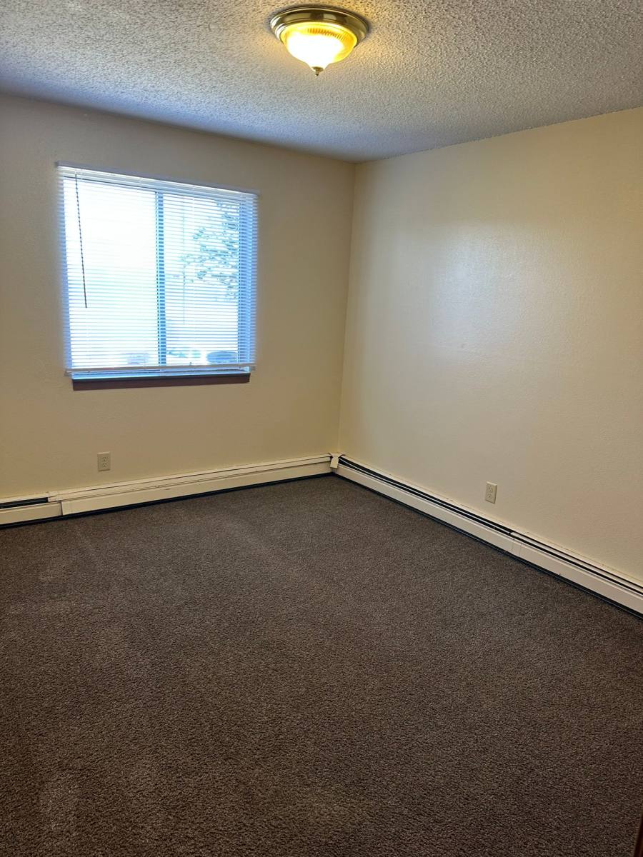 Apartment for rent at 503 15th Ave SE, Saint Cloud, MN 56304