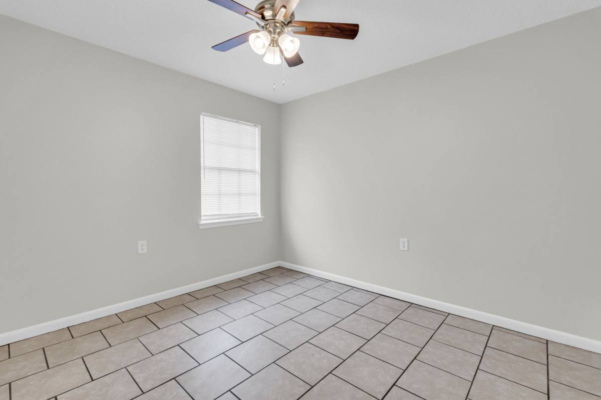 Apartment for rent at 1010 N Montgomery St, Starkville, MS 39759