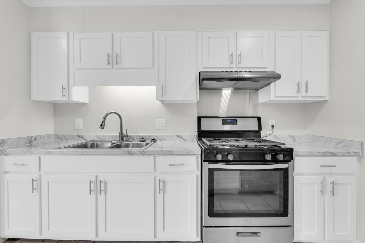 Apartment for rent at 1010 N Montgomery St, Starkville, MS 39759