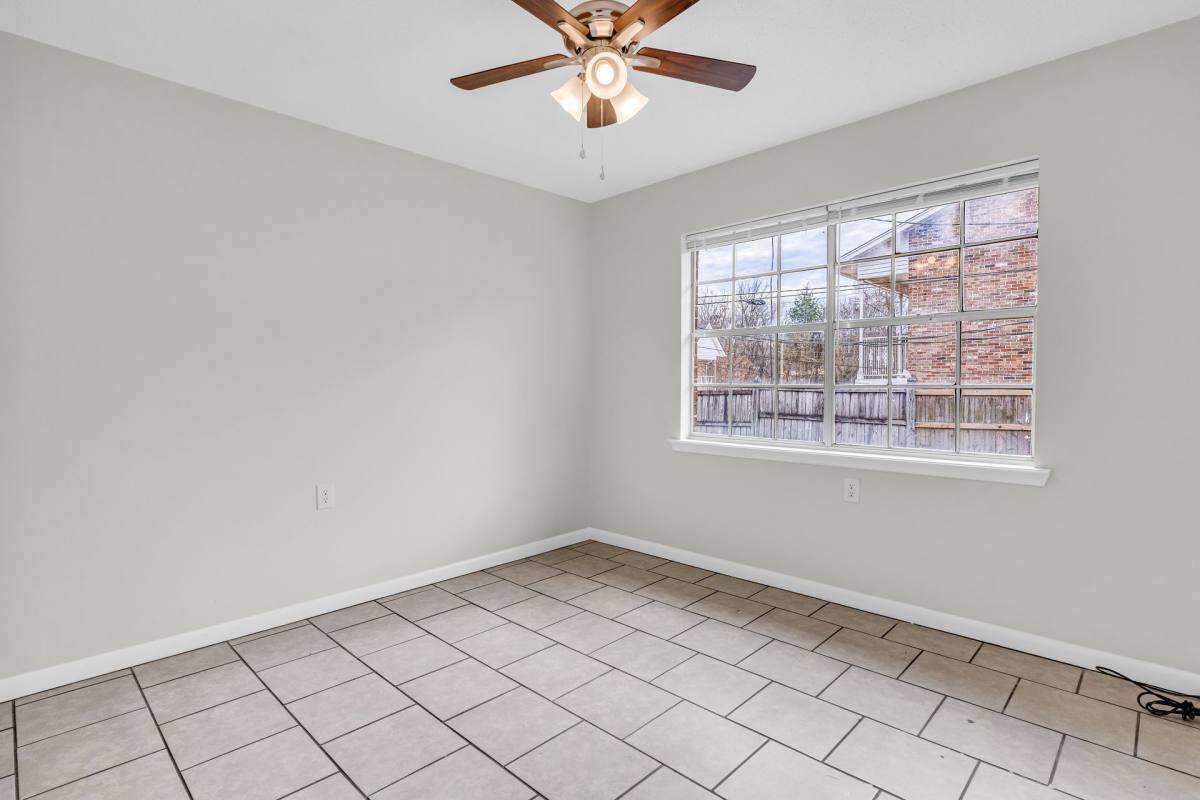 Apartment for rent at 1010 N Montgomery St, Starkville, MS 39759