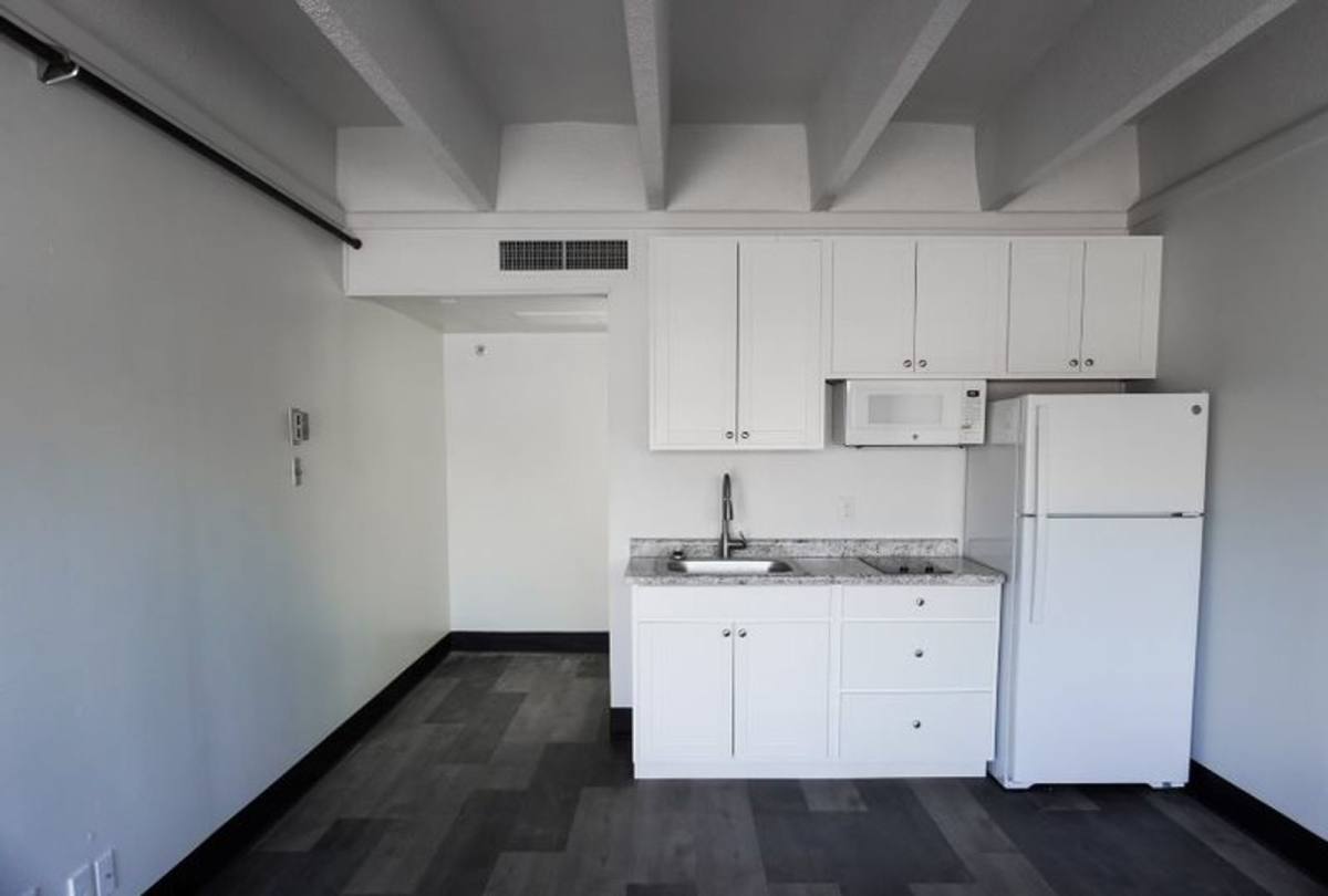 Apartment for rent at 1408 Buffalo Jones Ave, Garden City, KS 67846