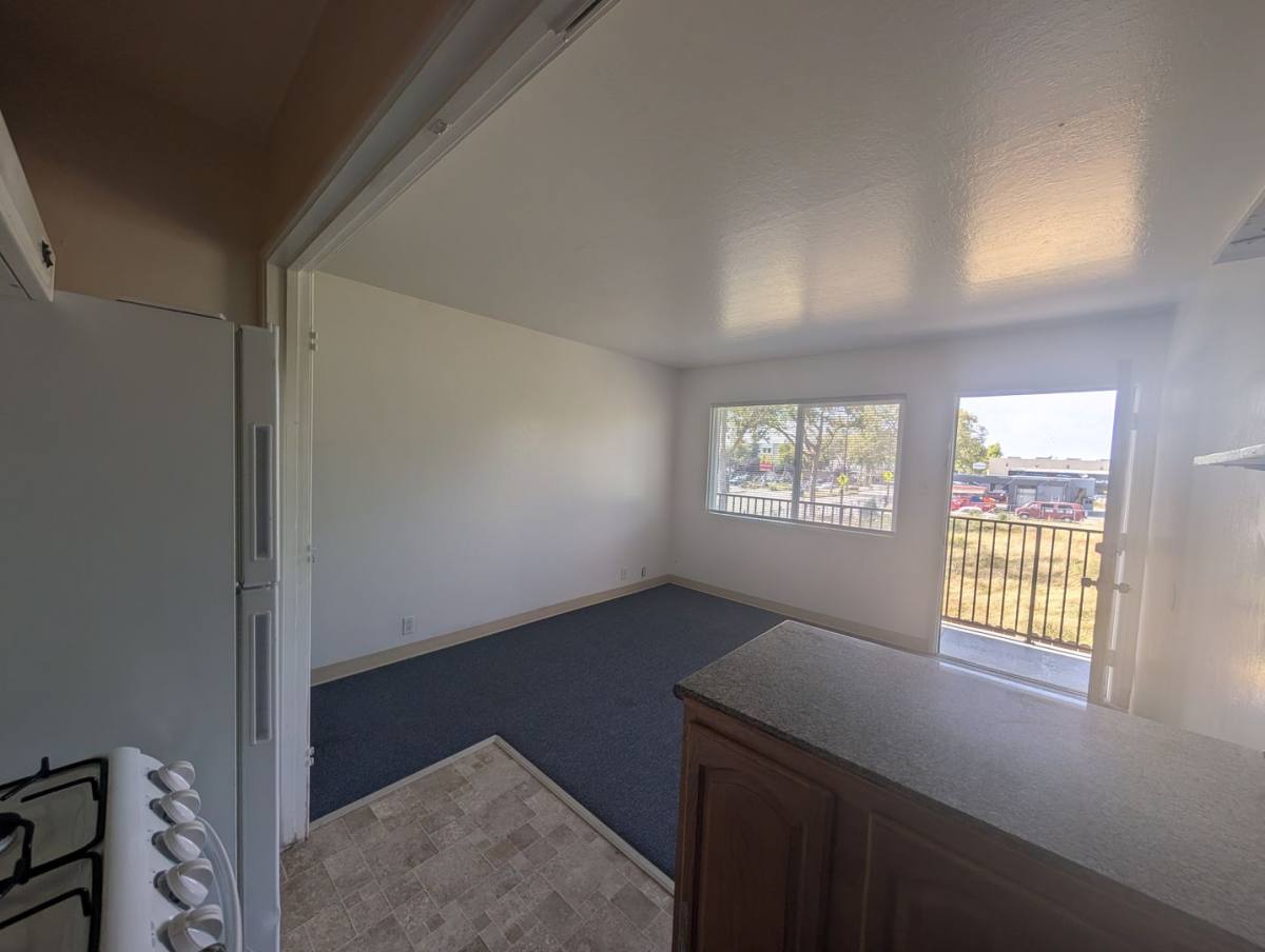 Apartment for rent at 1213 San Pablo Ave, Albany, CA 94706