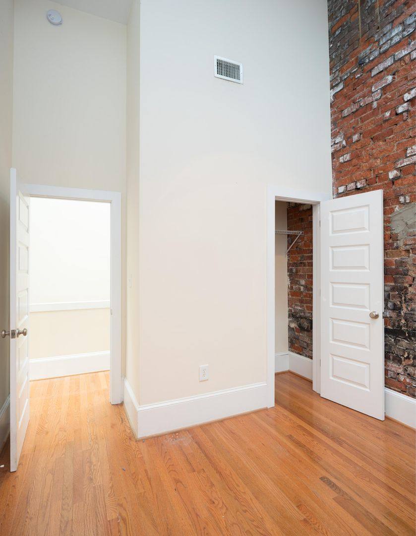 Apartment for rent at 323 W Broad St, Richmond, VA 23220