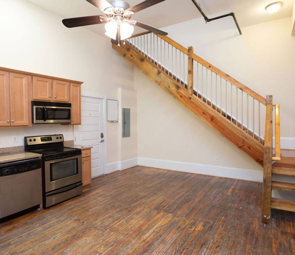 Apartment for rent at 323 W Broad St, Richmond, VA 23220