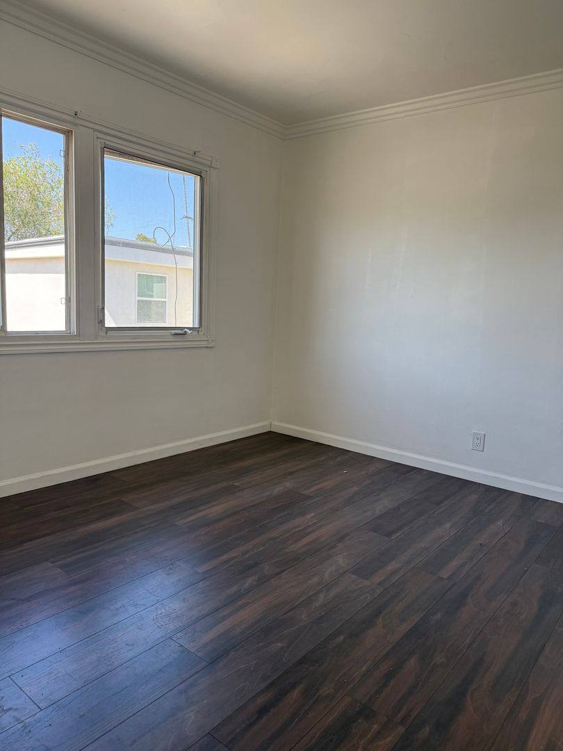 Apartment for rent at 12801 Vanowen St, North Hollywood, CA 91605