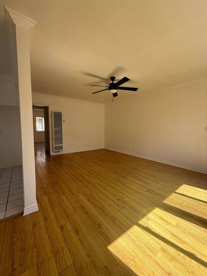 Apartment for rent at 12801 Vanowen St, North Hollywood, CA 91605