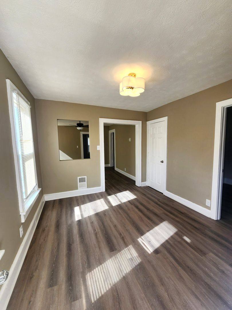 Apartment for rent at 1954 W 47th St, Cleveland, OH 44102