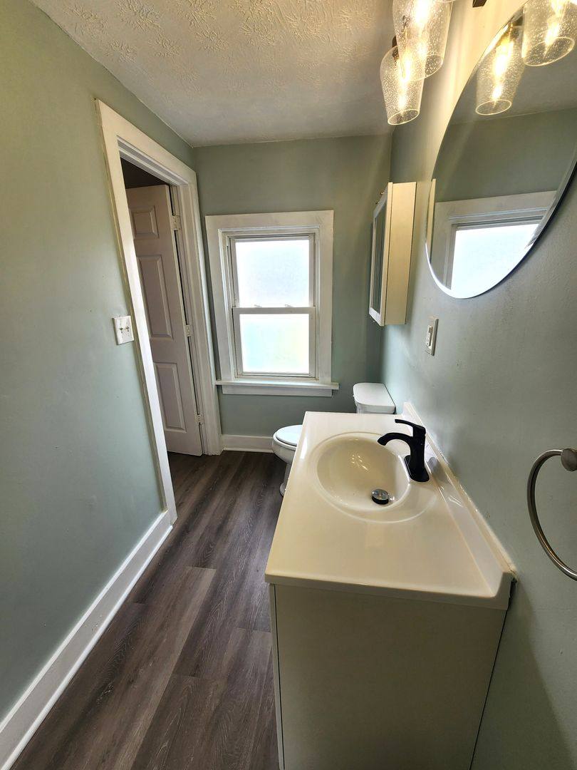 Apartment for rent at 1954 W 47th St, Cleveland, OH 44102