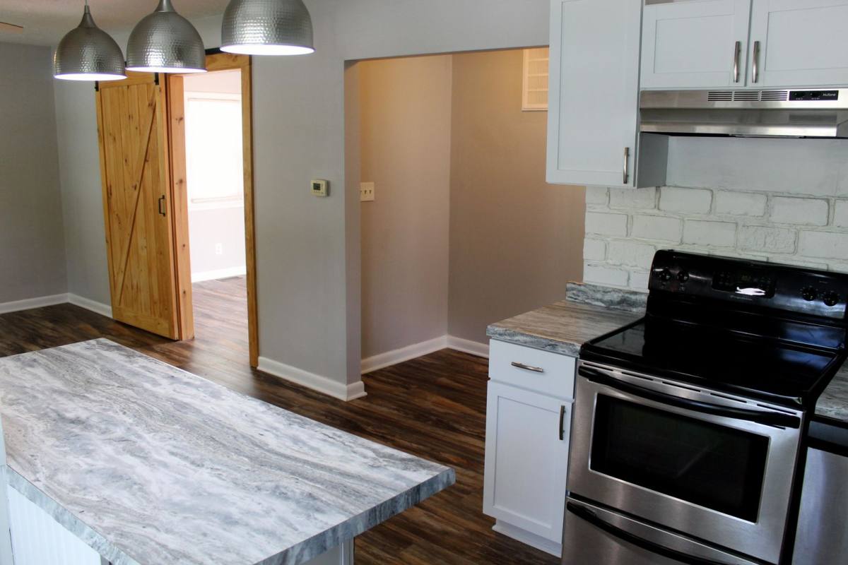 House for rent at 104 N Grant St, Brownsburg, IN 46112