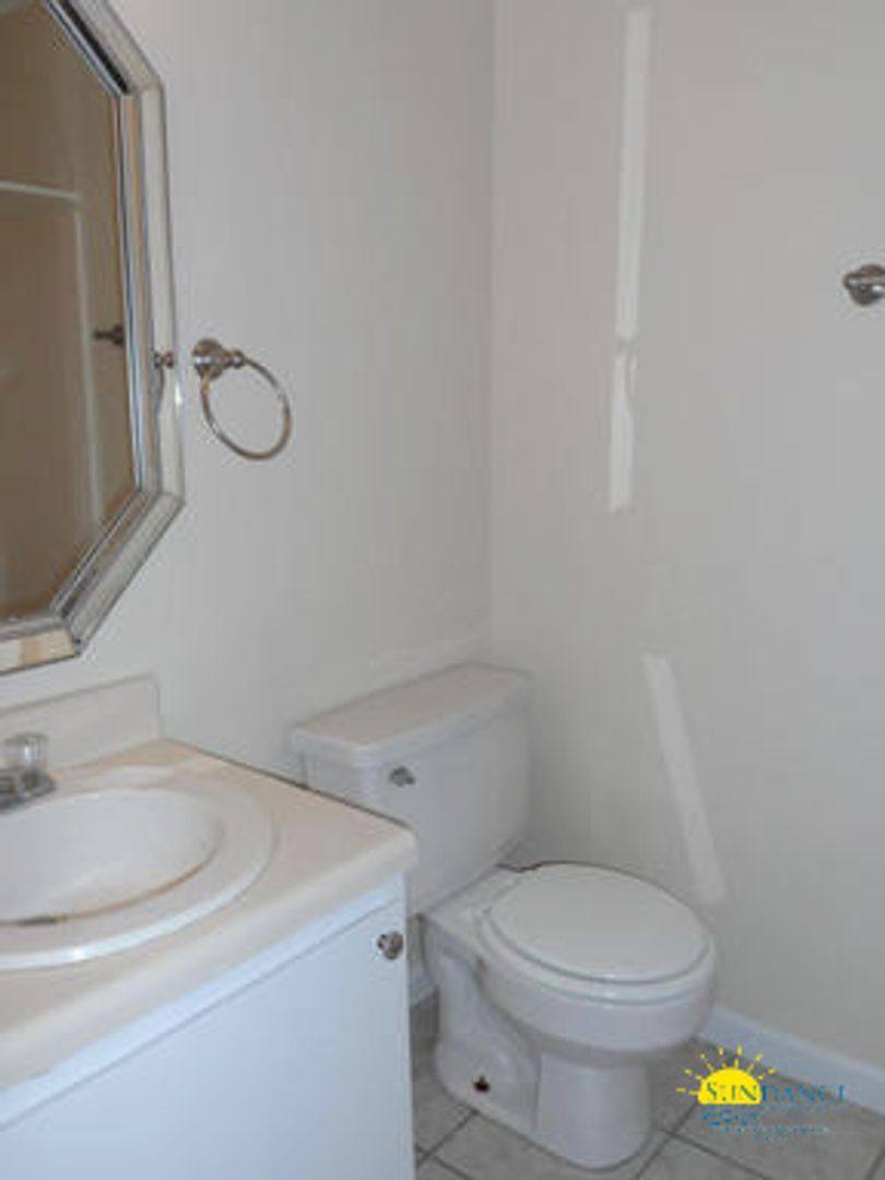 Townhouse for rent at 263-K Brooks St, Fort Walton Beach, FL 32548
