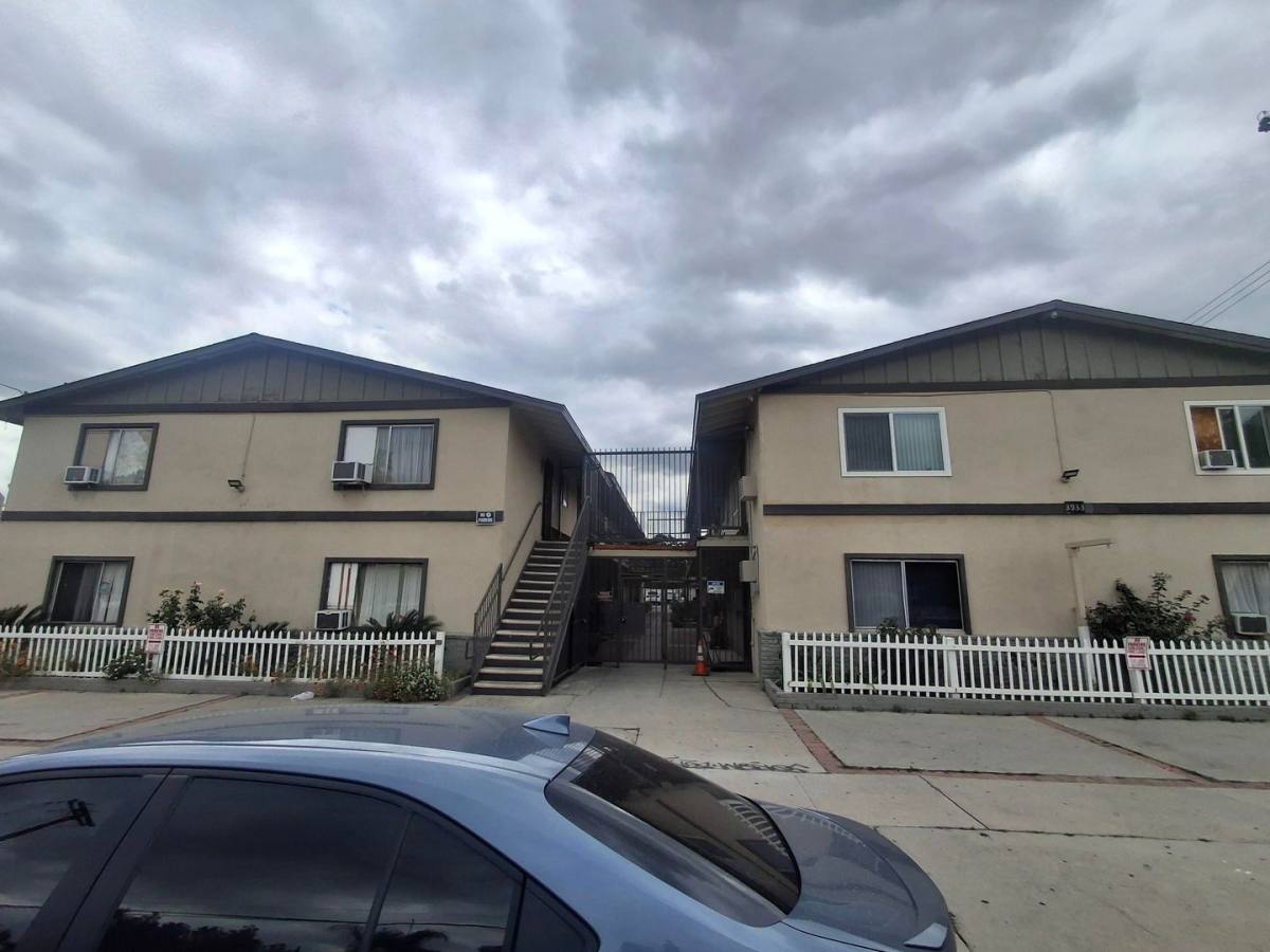 Apartment for rent at 3933-3943 La Rica Ave, Baldwin Park, CA 91706