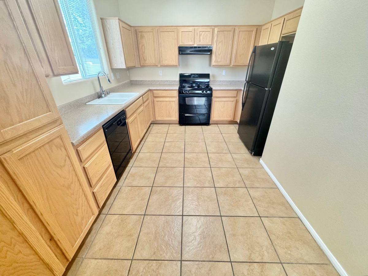 House for rent at 10424 Palm Village, Las Vegas, NV 89183
