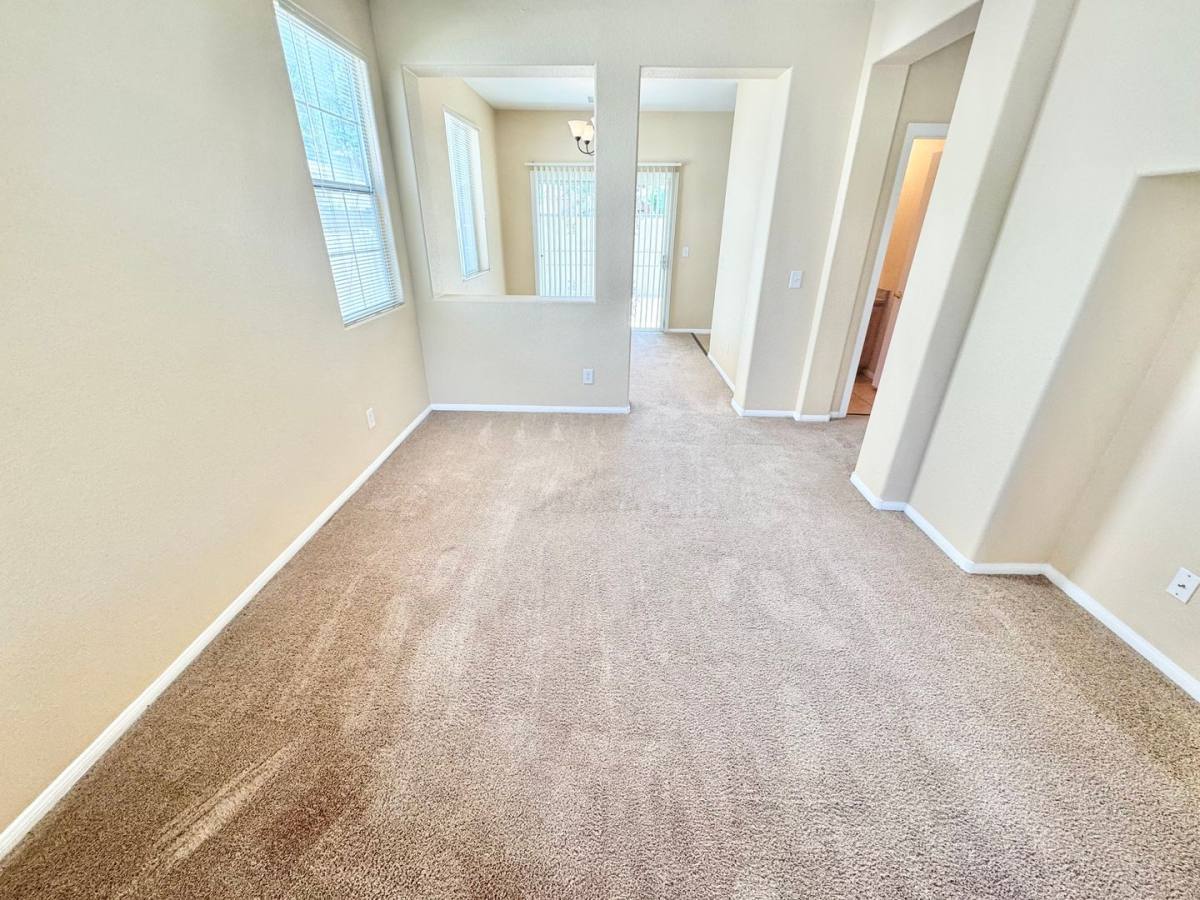 House for rent at 10424 Palm Village, Las Vegas, NV 89183