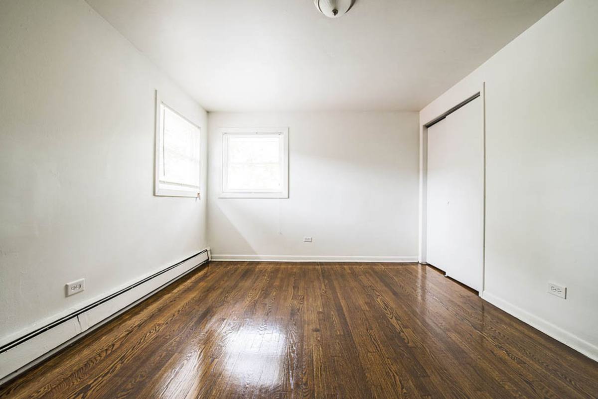 Apartment for rent at 14123-25 S Tracy Ave, Riverdale, IL 60827