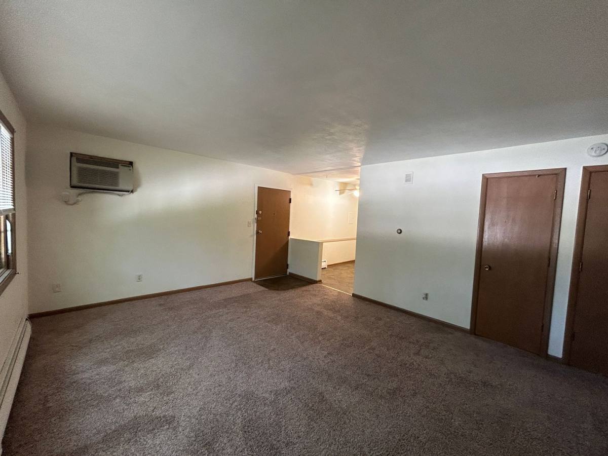 Apartment for rent at 3532 60th St, Moline, IL 61265