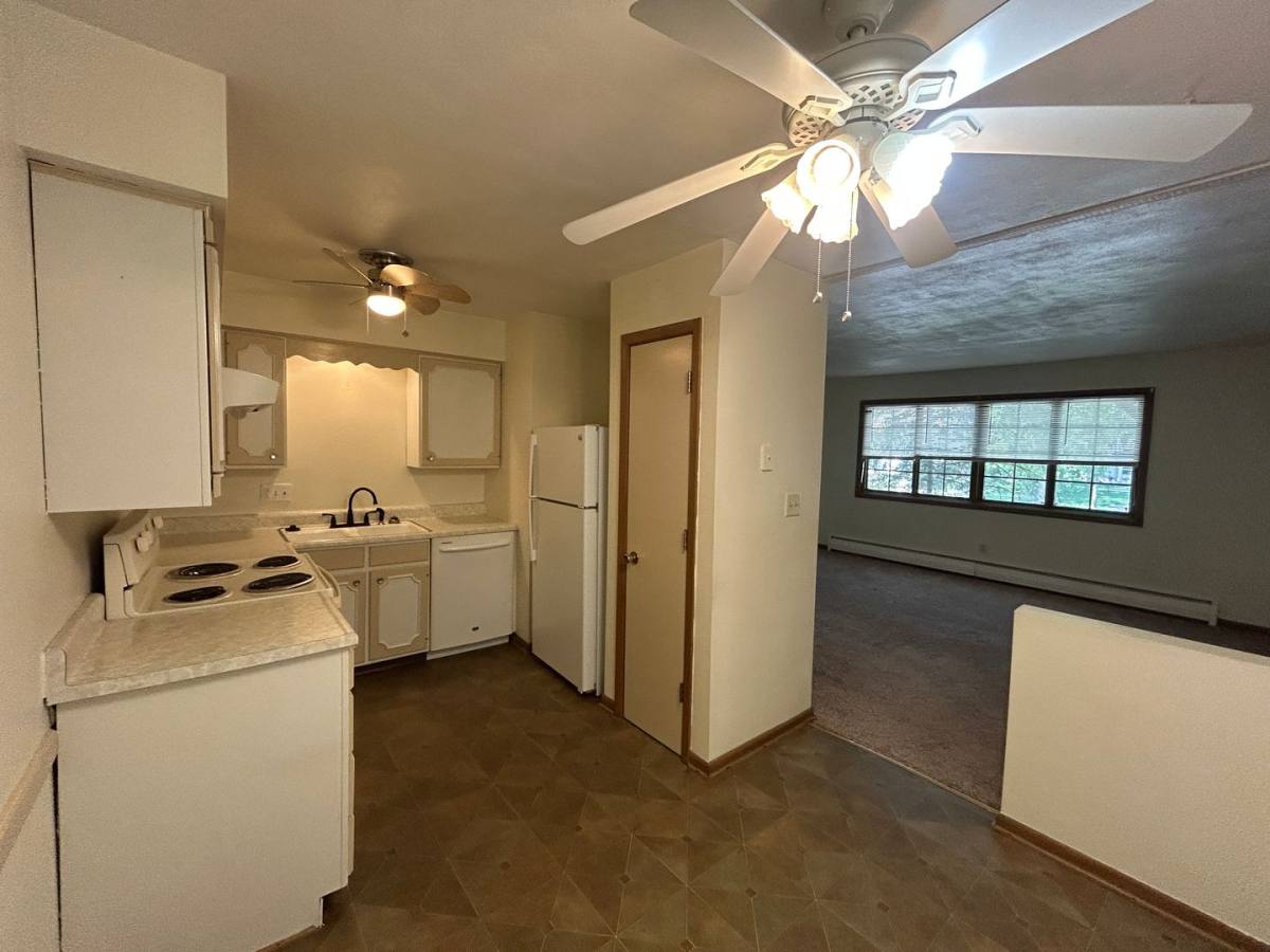 Apartment for rent at 3532 60th St, Moline, IL 61265