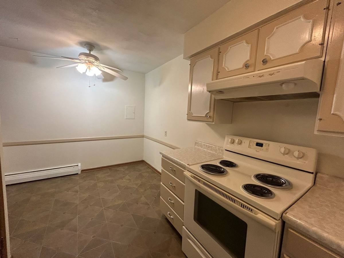 Apartment for rent at 3532 60th St, Moline, IL 61265